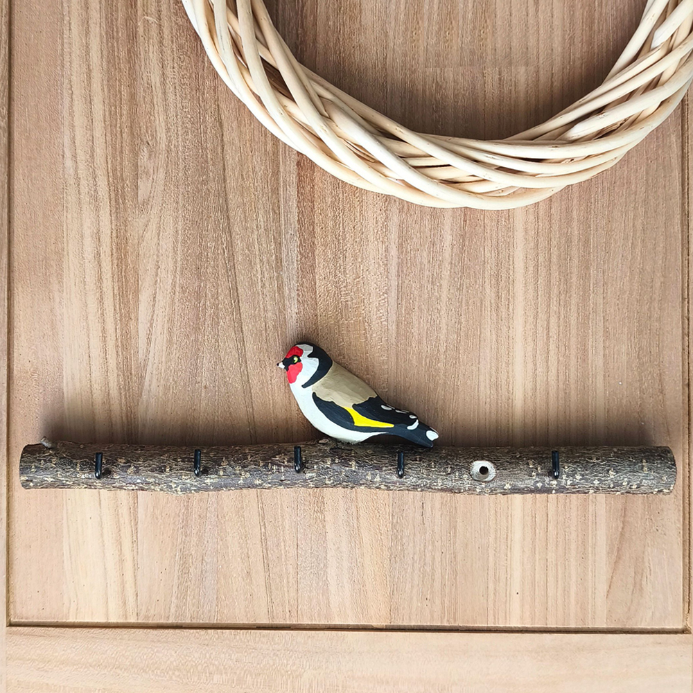 Oiseau Branche Chardonneret élégant vue d'ensemble